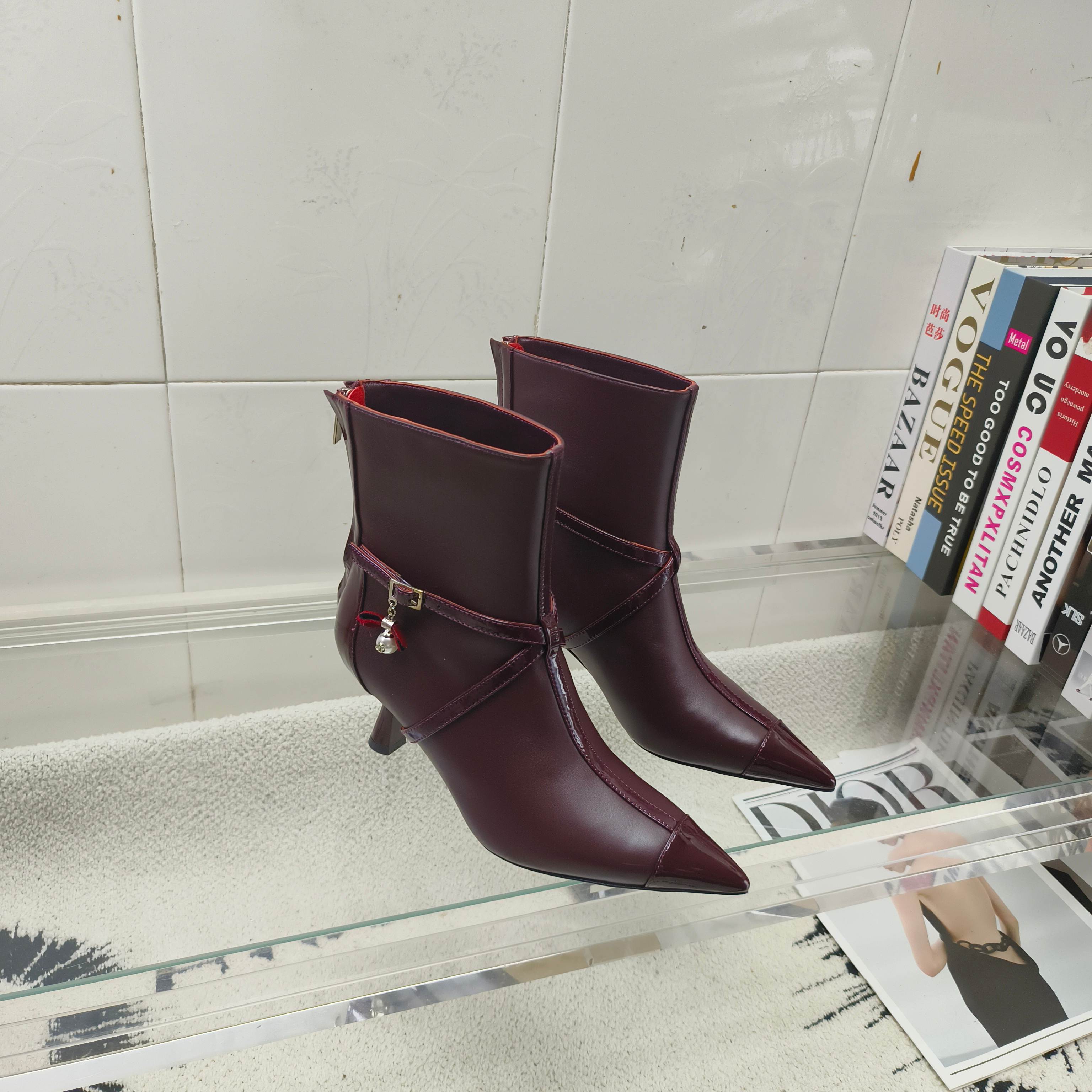 Women's high heels